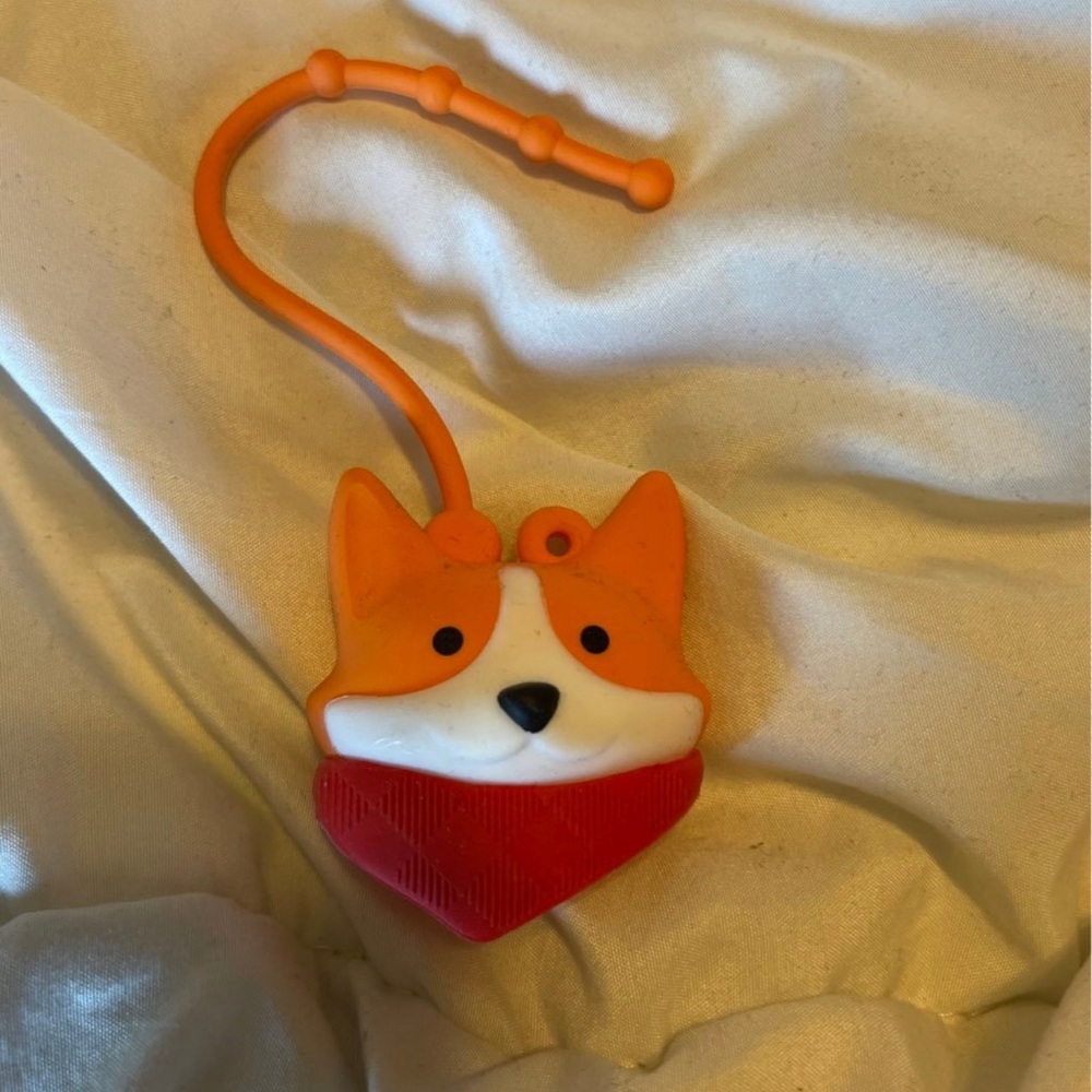 Bath and body corgi pocketbac holder